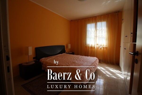 photo 38 Villa for sale 400 m²