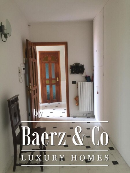 photo 24 Villa for sale 405 m²