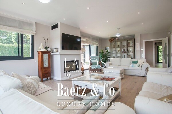 photo 2 Castelldefels, Centro