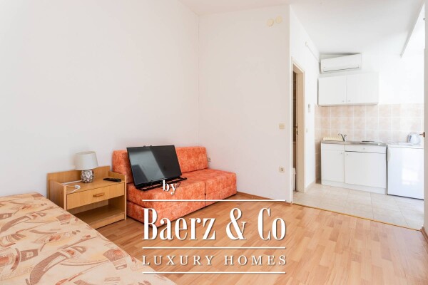 photo 16 Drvenik, exceptional property – multi-apartment house in the first row to the sea