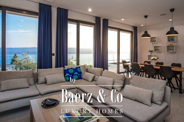 photo 14 Omis, two luxury villas with pool and panoramic views