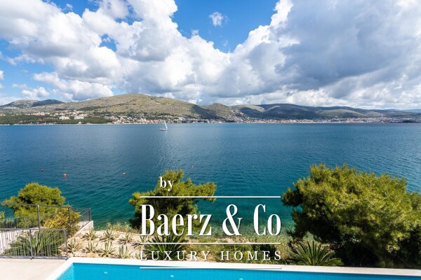 photo 28 Okrug Donji, a beautiful luxury villa in the first row to the sea