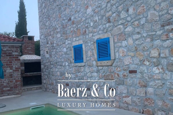 photo 2 Pašman, Ždrelac, beautiful stone house with swimming pool and sea view