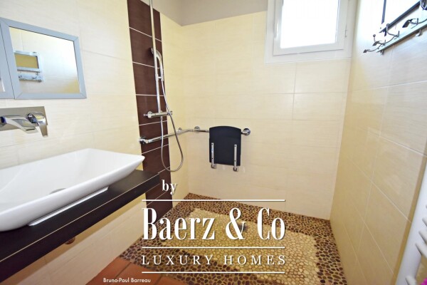 photo 22 WINE CHATEAU, BORDEAUX, SAUTERNES, UNIQUE PANORAMIC VIEW