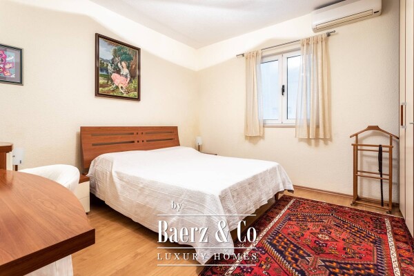 photo 10 Omiš, apartment house near the beach