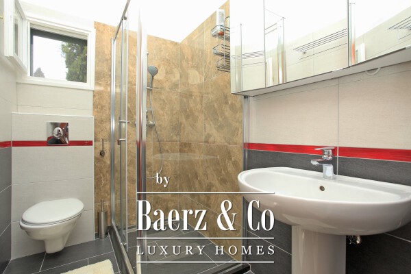 photo 17 Korcula, beautiful Dalmatian house by the sea with pool