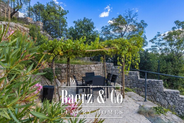 photo 20 Opatija, Volosko, luxurious four-bedroom apartment in the first row to the sea, NKP 132,51 m2