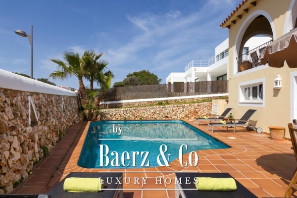 photo 3 LOVELY VILLA WITH SEA VIEWS IN CALAN BRUT