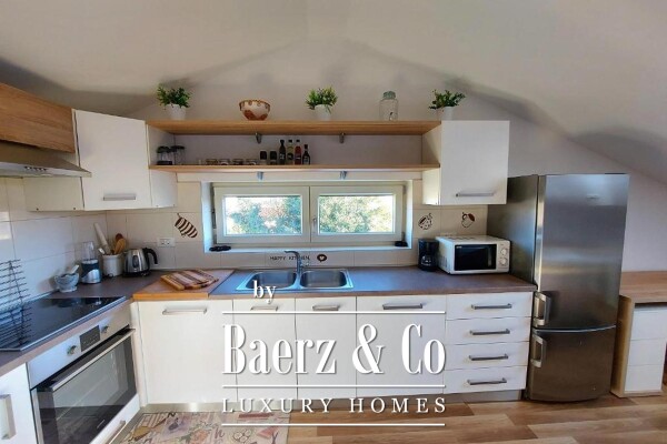 photo 21 Bale, detached house with 3 apartments