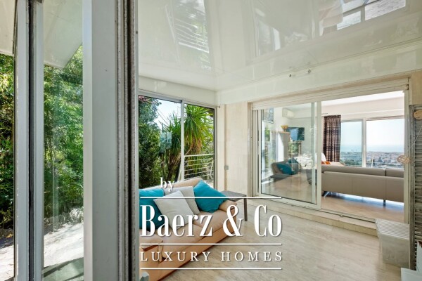 photo 8 AMAZING CALIFORNIAN STYLE VILLA WITH SEA VIEW