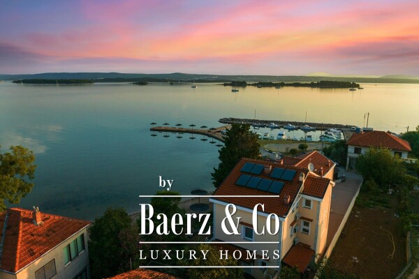 photo 3 Pašman, Kraj, apartment villa by the sea