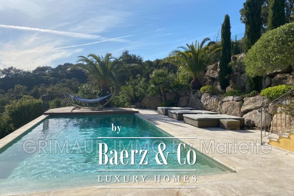 photo 5 beautiful property with sea view, quiet with great amenities