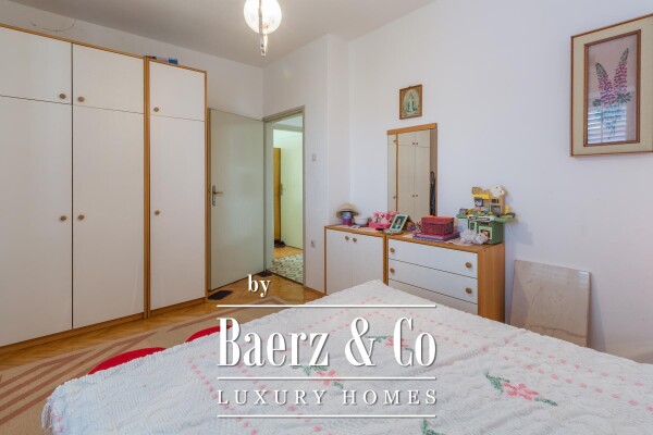 photo 10 Istra, Buje, residental and business house 750m2 in the center of the town