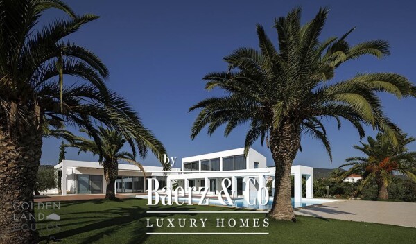 photo 7 Modern Villa