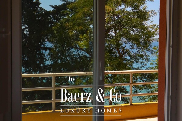 photo 14 Zadar, Center, beautiful flat, first row to the sea, with garage and parking space, 135m2