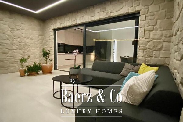 photo 9 Makarska, modern villa with three residential units