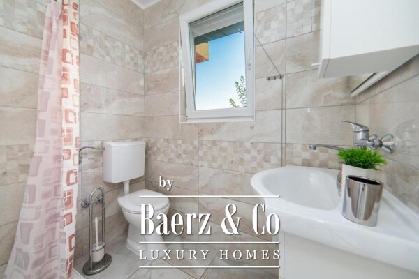 photo 24 Makarska, Veliko Brdo, beautiful apartment house with swimming pool