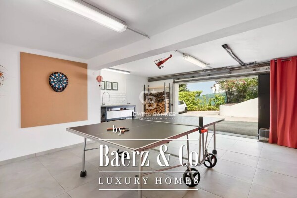 photo 17 Gorgeous villa in a perfection condition located in a gated domaine