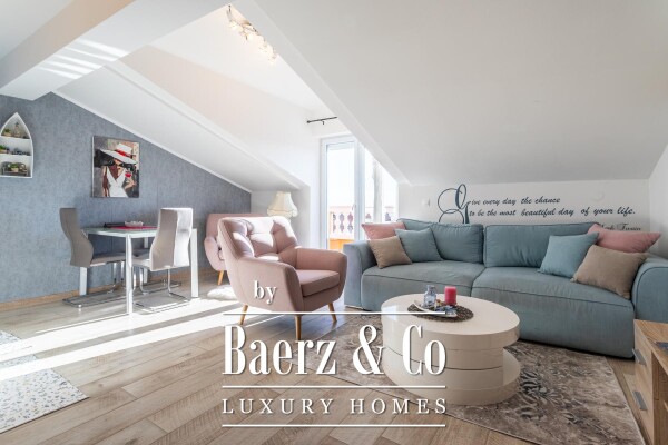 photo 1 Vodice, spacious house with apartments and a swimming pool