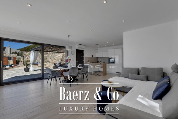 photo 3 Makarska, a modern villa of rustic Dalmatian charm with a sea view