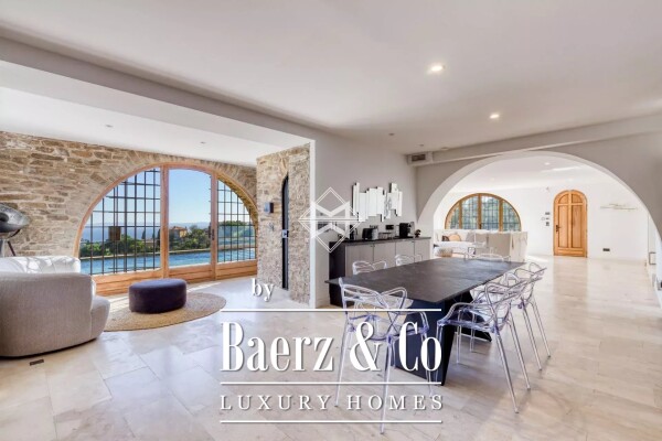 photo 15 Charming renovated Villa with sea View