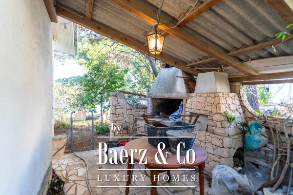 photo 3 Brač, Sumartin, house in the first row to the sea, with an area of 95m2, on a plot of land of 13...