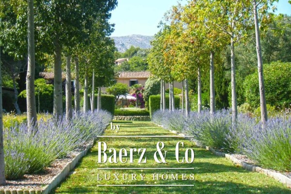 photo 3 Beautiful historic estate in S’Arracó with spectacular gardens