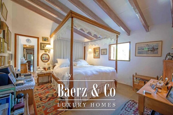 photo 11 Beautiful historic estate in S’Arracó with spectacular gardens