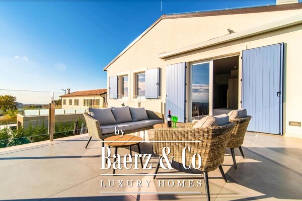 photo 13 Istria, Buje, exclusive villa with a beautiful view of the sea