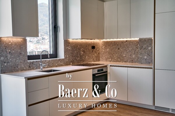 photo 10 Luxurious Two Bedroom Apartment in Tivat close to the Sea