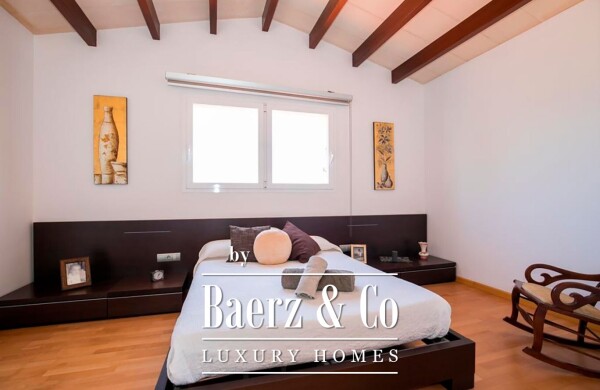 photo 21 BEAUTIFUL HOUSE WITH GARDEN IN MAHON