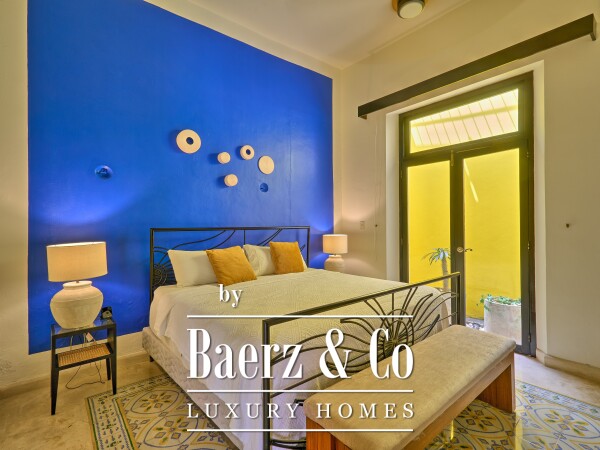 photo 25 Villa Rosa - Perfection in Santa Ana district, 3 bedroom + garage