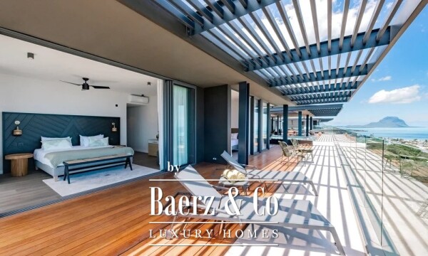 photo 15 Black River 