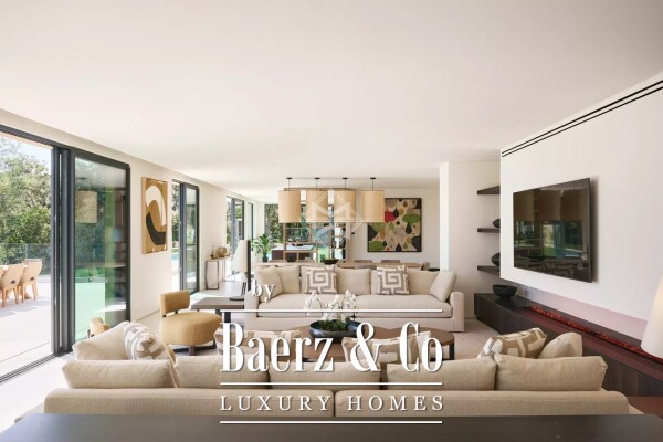 photo 7 Superb contemporary villa with panoramic sea view