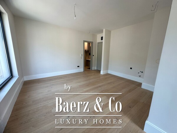 photo 11 Spacious Apartment in Budva next to the Beach