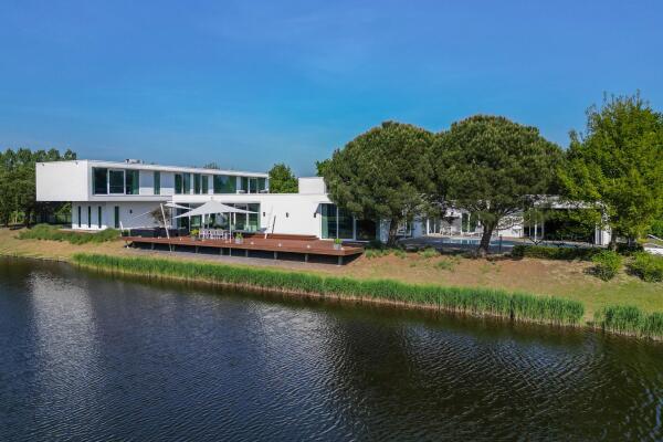 photo 1 Waterlelie 15