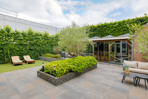 photo 42 Heereweg 304