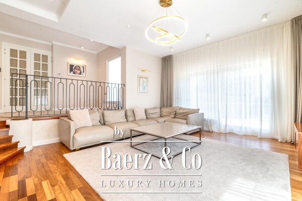 photo 1 Zagreb, Jazbina, an attractive house with a pool of 440 m2