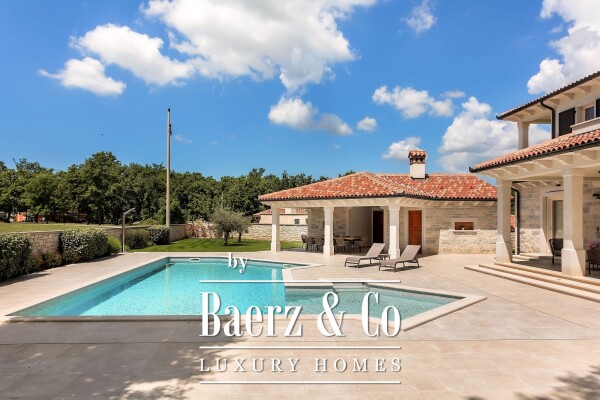 photo 31 Luxury Villa with a large pool and complete privacy – near Poreč