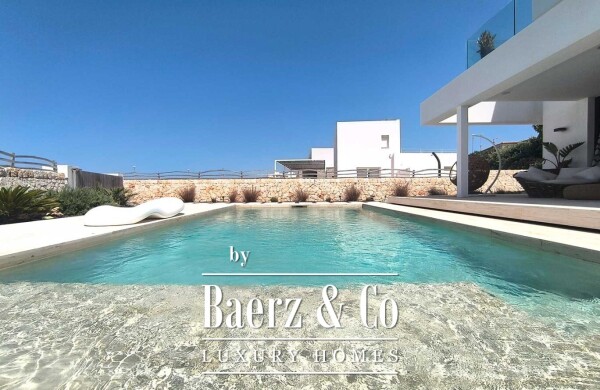 photo 3 EXCLUSIVE LUXURY VILLA ON THE FIRST LINE OF THE SEA IN CIUTADELLA, MENORCA, WITH SWIMMING POOL AND MODERN DESIGN