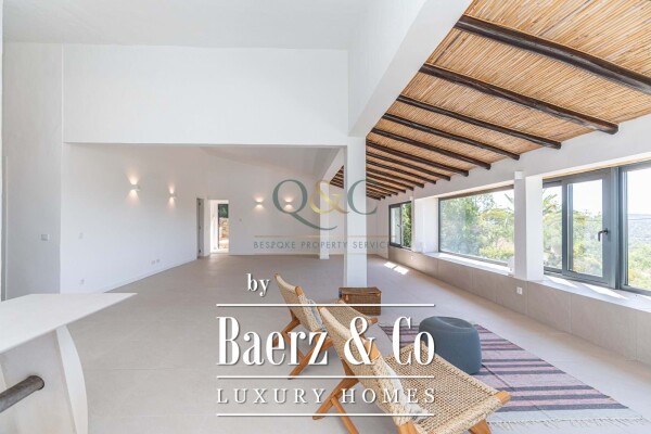 photo 2 Beautiful luxury home in Santa Bárbara de Nexe, Quinta das Raposeiras