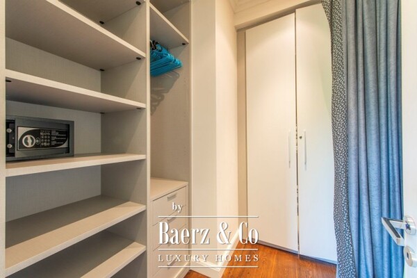 photo 19 Spacious Apartment with a Sea View in Tivat