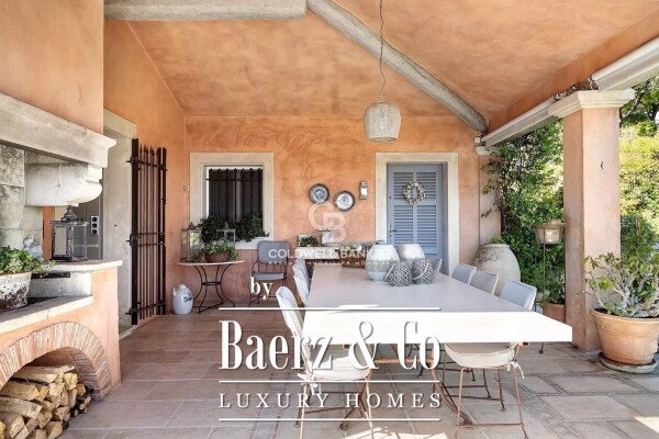 photo 8 Stunning Property with Panoramic Sea View