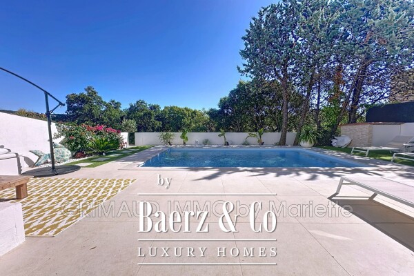 photo 3 South-facing villa with pool, close to the center of Sainte-