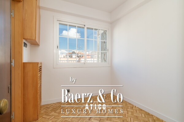 photo 34 Penthouse for sale in Guinardó