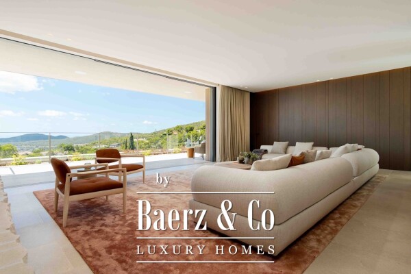 photo 12 Villa in Costa d'en Blanes with Breathtaking Sea Views