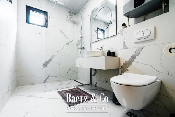 photo 19 Apartment in a Complex with a Pool in Sveti Stefan