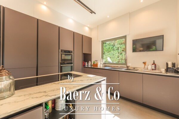 photo 18 Exceptional architect-designed villa for sale in Saint-Raphaël - 183 m² with swimming pool and terrace,