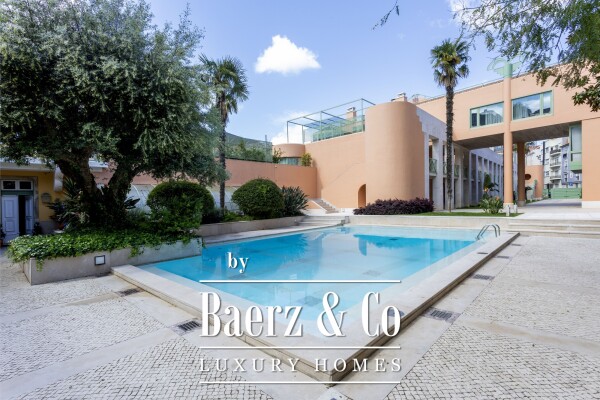 photo 2 T3 Duplex  Condominium with pool in Principe Real