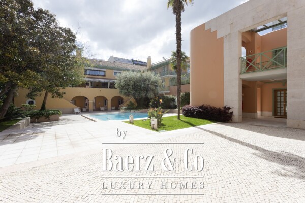 photo 5 T3 Duplex  Condominium with pool in Principe Real